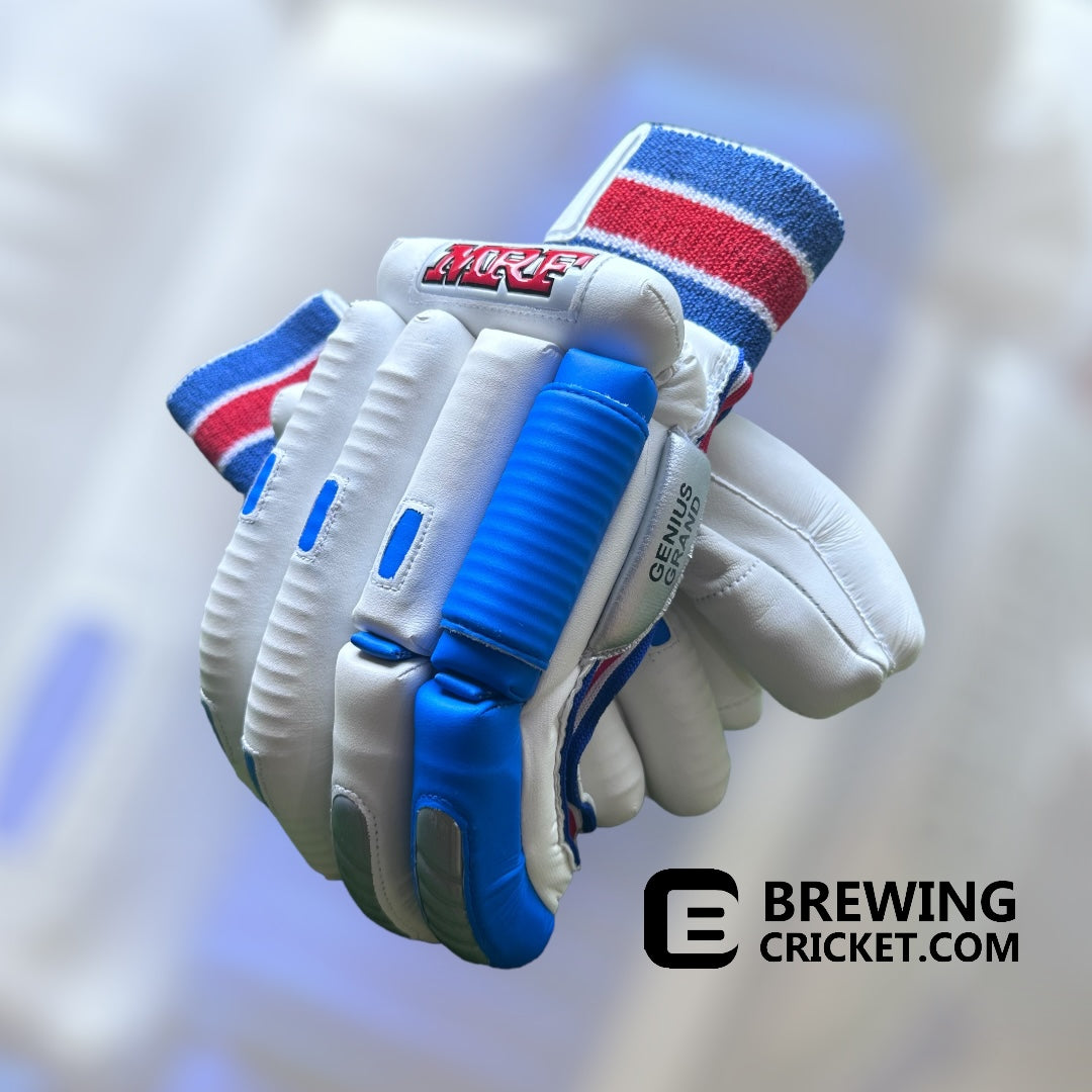 MRF AB De Vilers Elite Cricket Batting Gloves - Player Grade RH/LH + FREE Inner MRF AB De Vilers Elite Cricket Batting Gloves - Player Grade RH/LH + FREE Inner