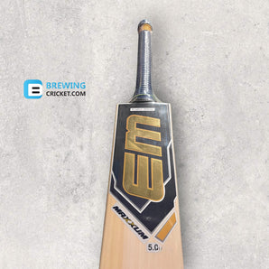 EM. Maxxum 5.0 - EW. Cricket Bat